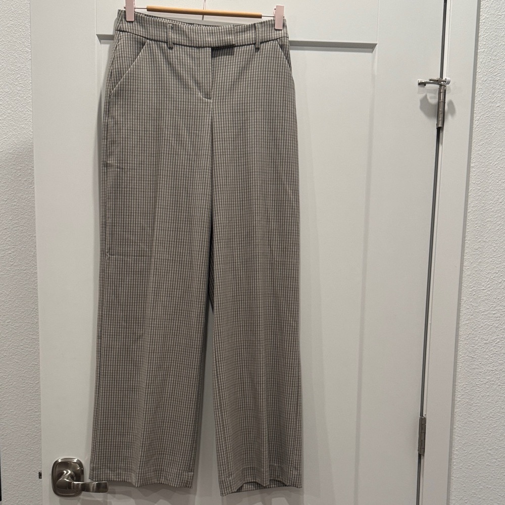 Express editor relaxed trouser pants work grey light tan neutral houndstooth mid